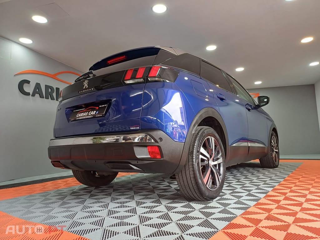 Peugeot 3008 1.5 BlueHDi Allure EAT8