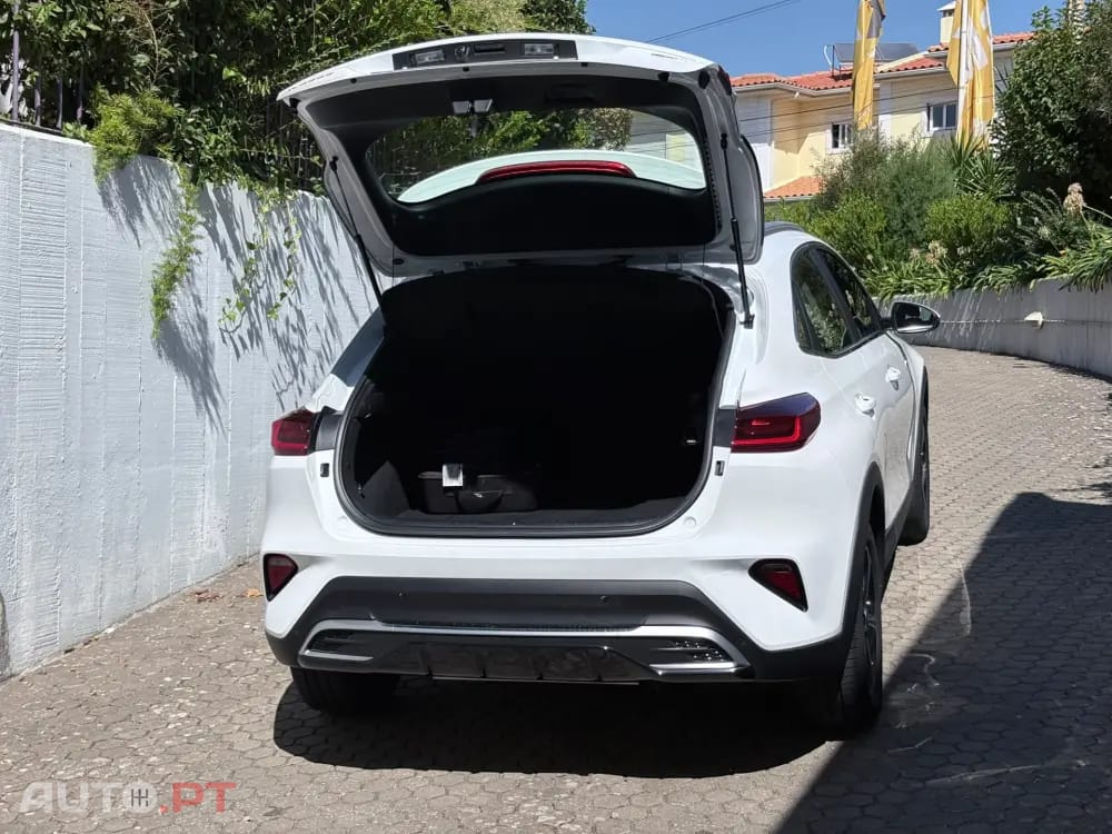 Kia Xceed 1.6 GDi PHEV Drive