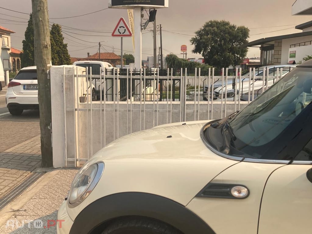 MINI Cooper d