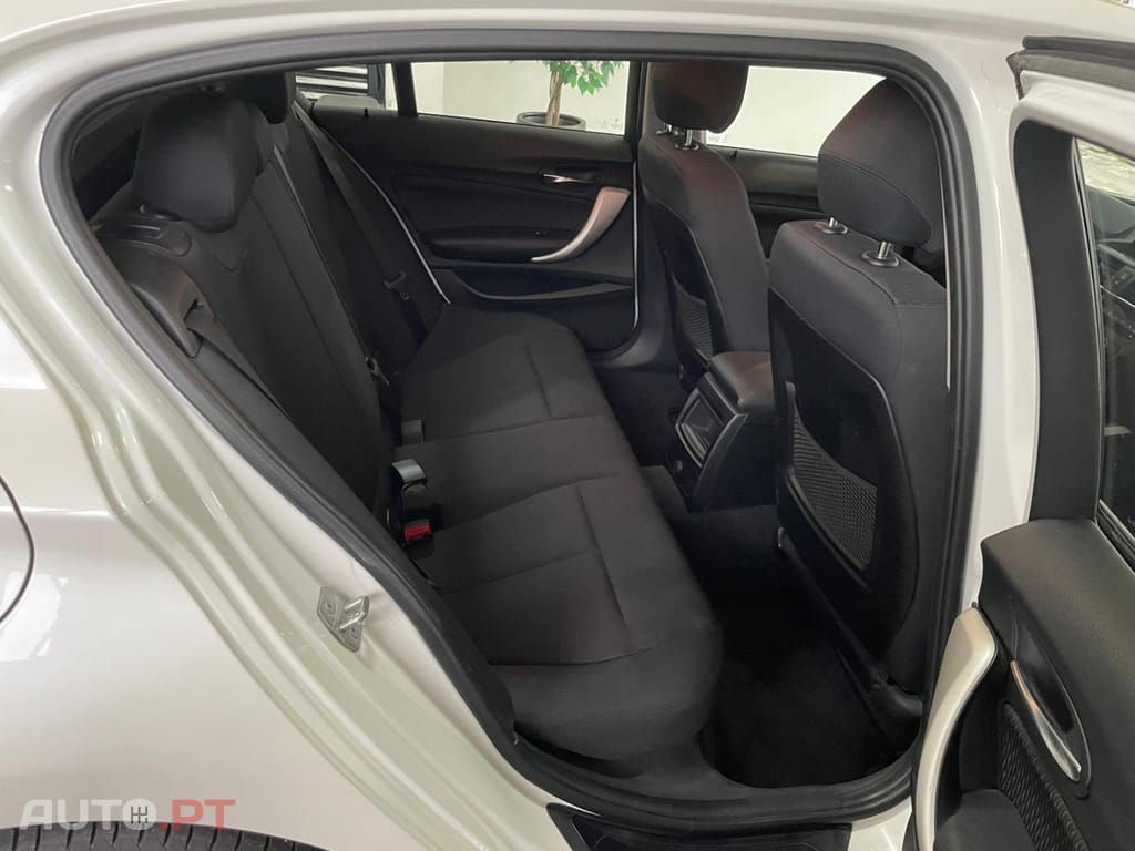 BMW 116 d Line Luxury Auto