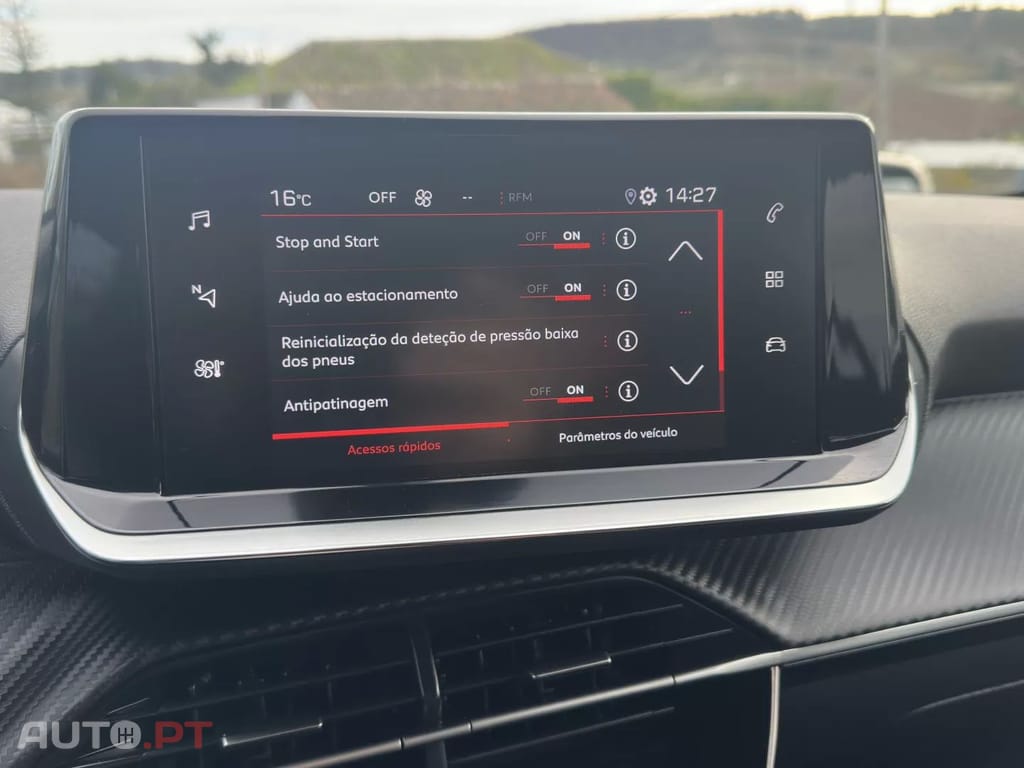 Peugeot 208 1.2 PureTech Allure EAT8