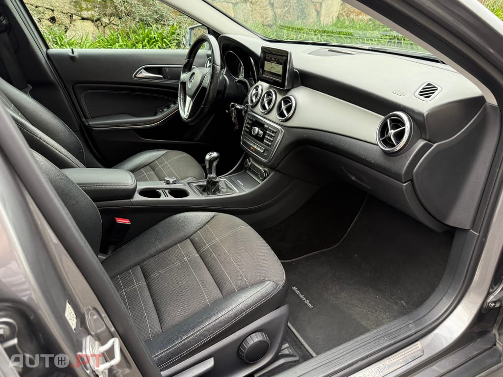 Mercedes-Benz GLA 200 CDi Urban