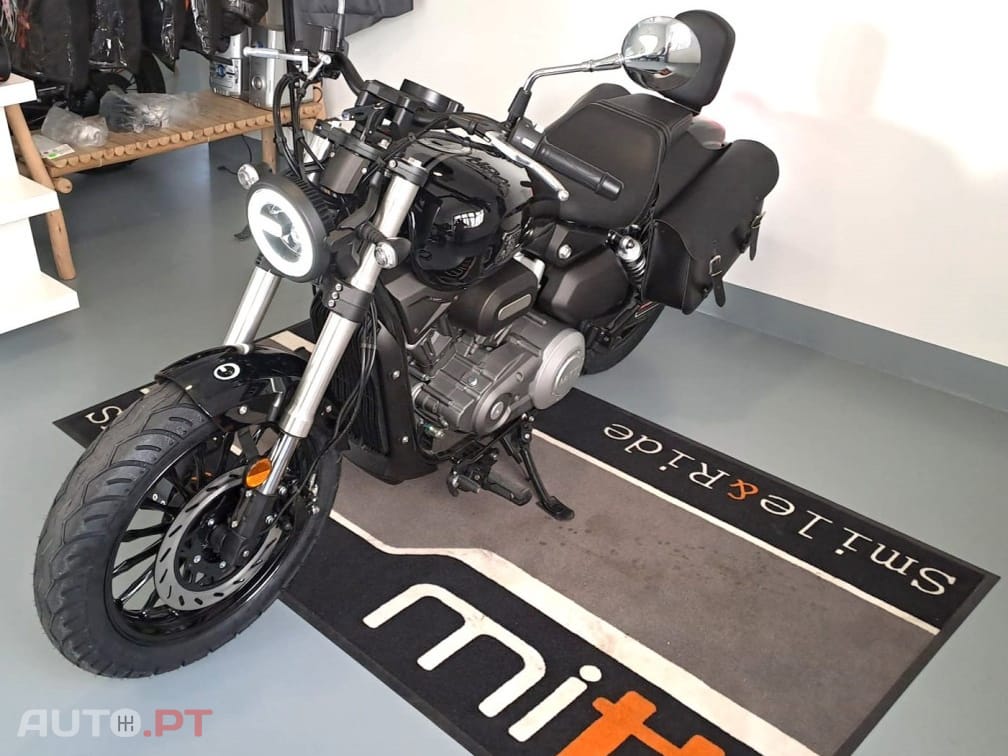 Mitt 125 MB V-TWIN