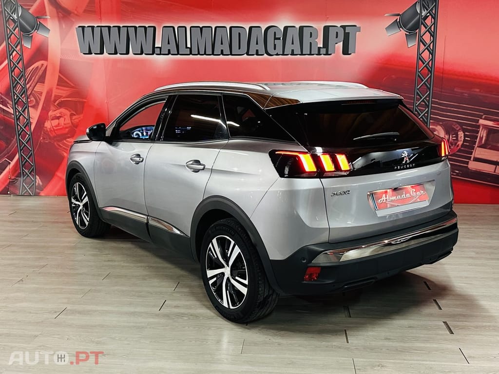 Peugeot 3008 1.2 PureTech Allure Pack EAT8