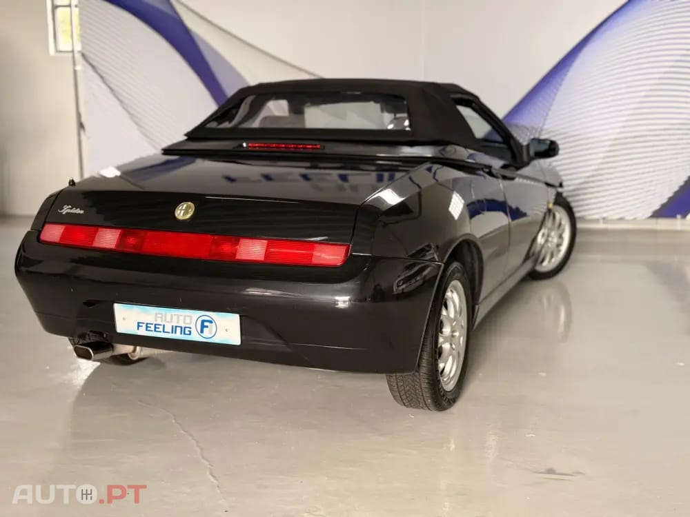 Alfa Romeo Spider 2.0 TS