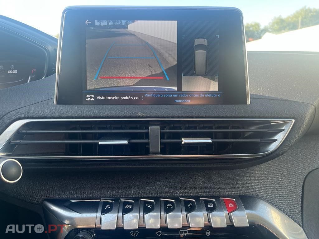 Peugeot 5008 1.5 BlueHDi Allure EAT8