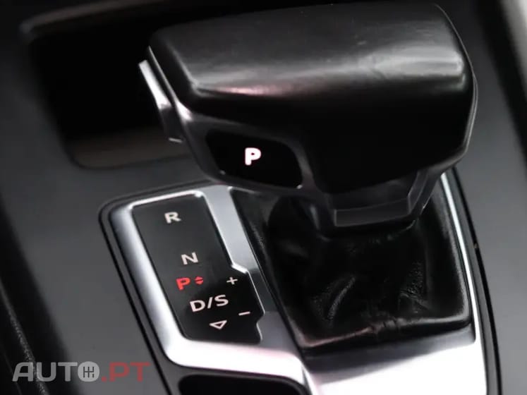 Audi A4 Avant 35 TDI S tronic — fotografia 14