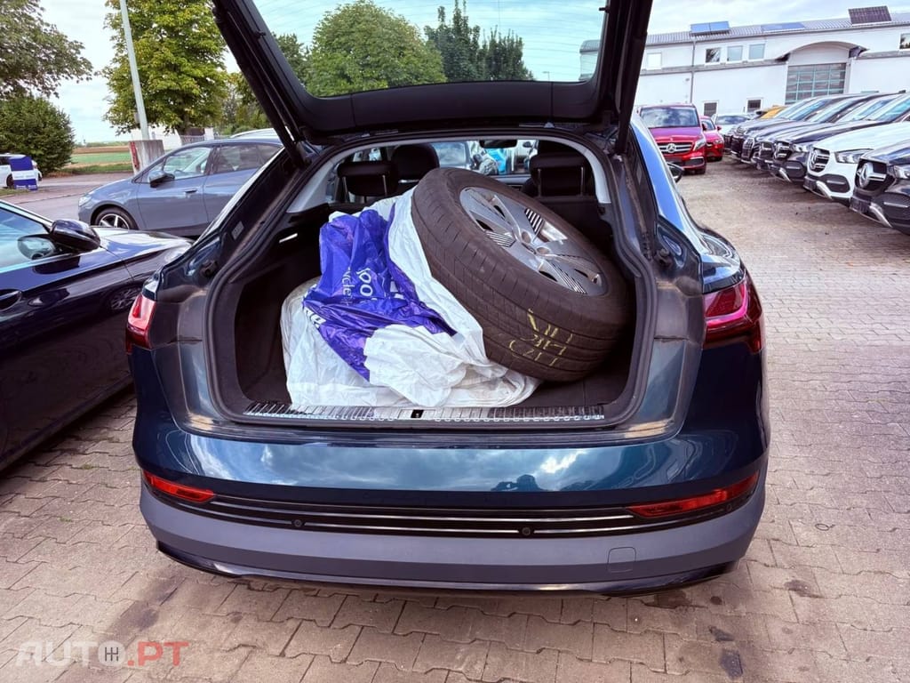 Audi E-Tron 50 quattro