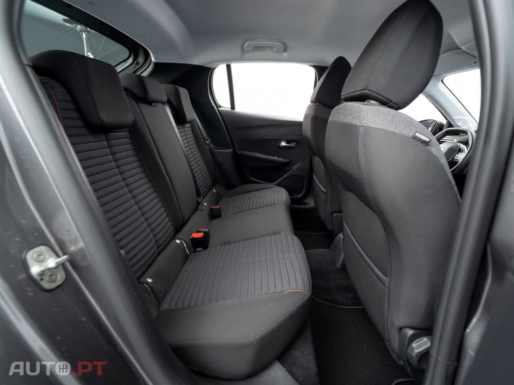 Peugeot 208 1.2 PureTech Active Pack