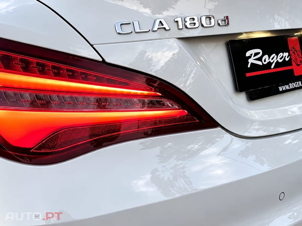 Mercedes-Benz CLA 180 d AMG Line