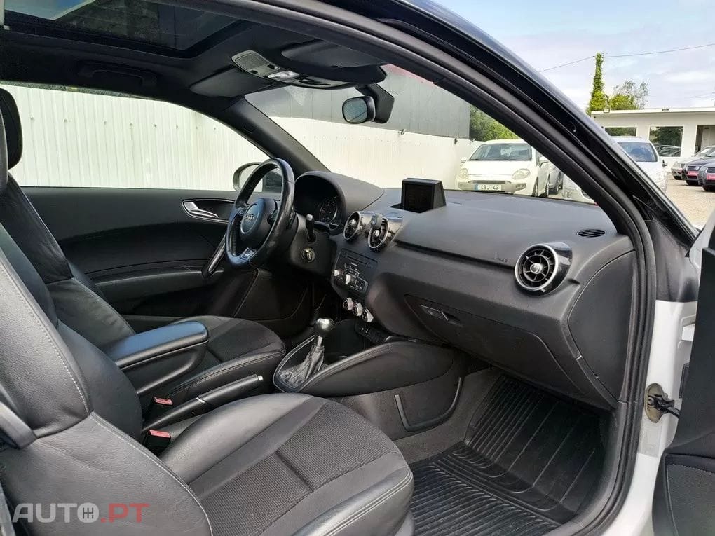 Audi A1 1.6 TDI S-line S-Tronic
