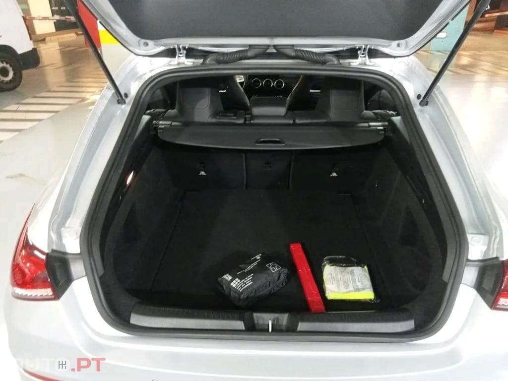 Mercedes-Benz CLA 180 d Shooting Brake Style Aut.