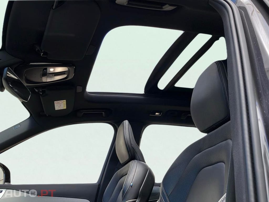 Volvo XC90 2.0 T8 PHEV Ultimate Dark AWD