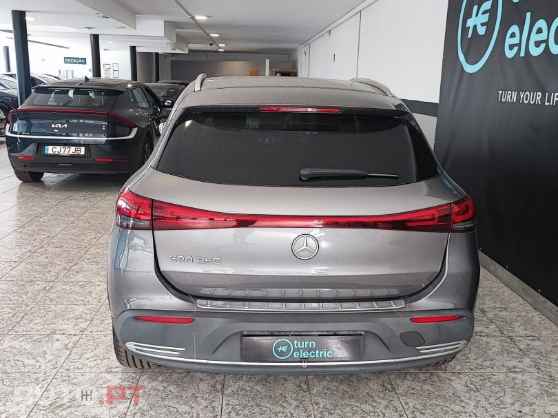 Mercedes-Benz EQA 250