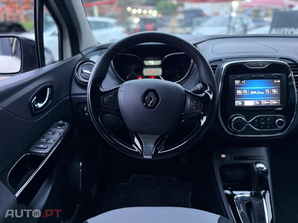 Renault Captur TCE 120 INTENS EDC