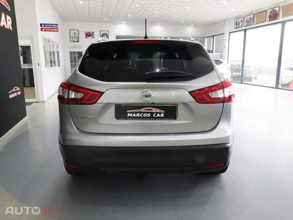 Nissan Qashqai 1.5 dCi N-Connecta