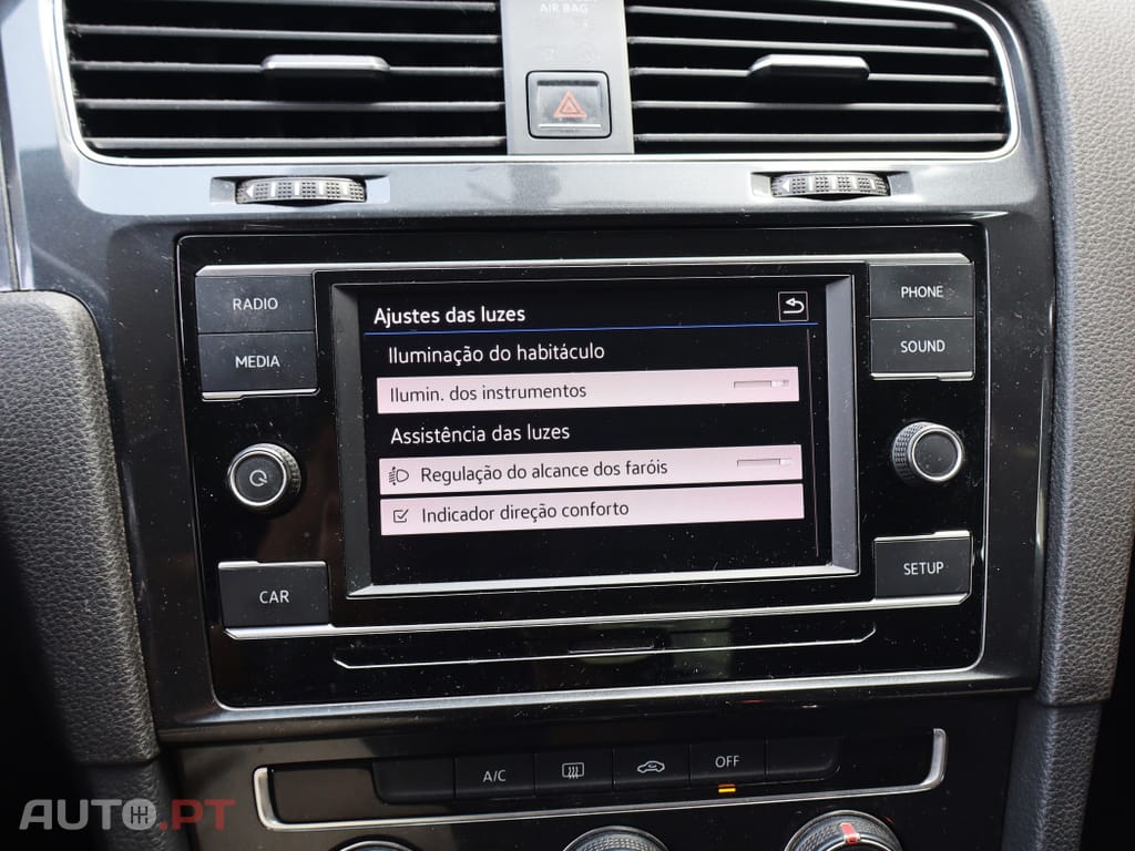 Volkswagen Golf 1.6 TDI Confortline