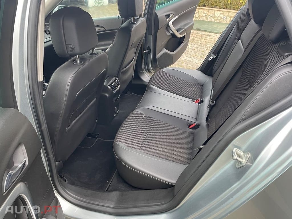 Opel Insignia 2.0 CDTi Selection S/S