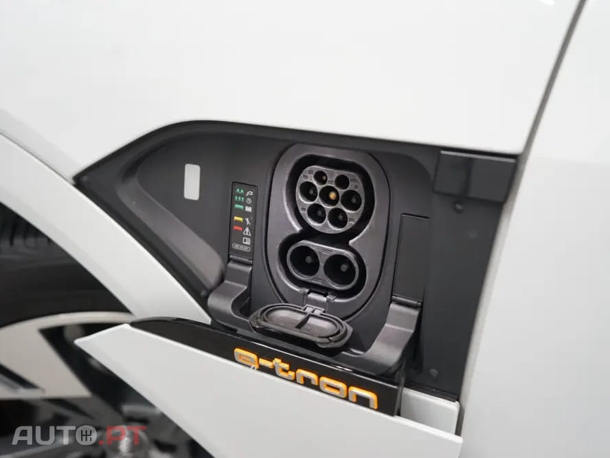 Audi E-Tron 50 quattro S line