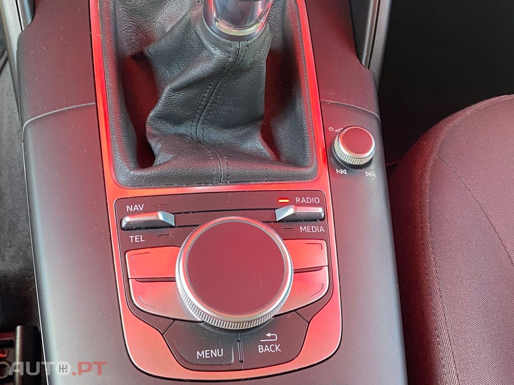Audi A3 1.6 TDi S-line