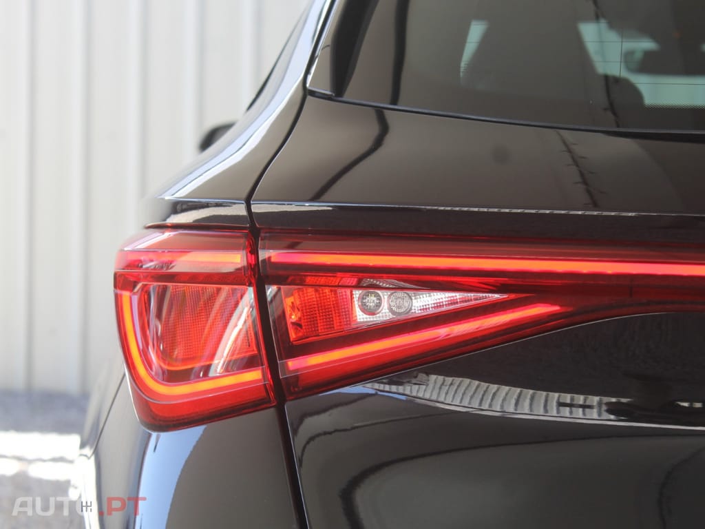 Cupra Leon ST 1.4 e-Hybrid VZ DSG