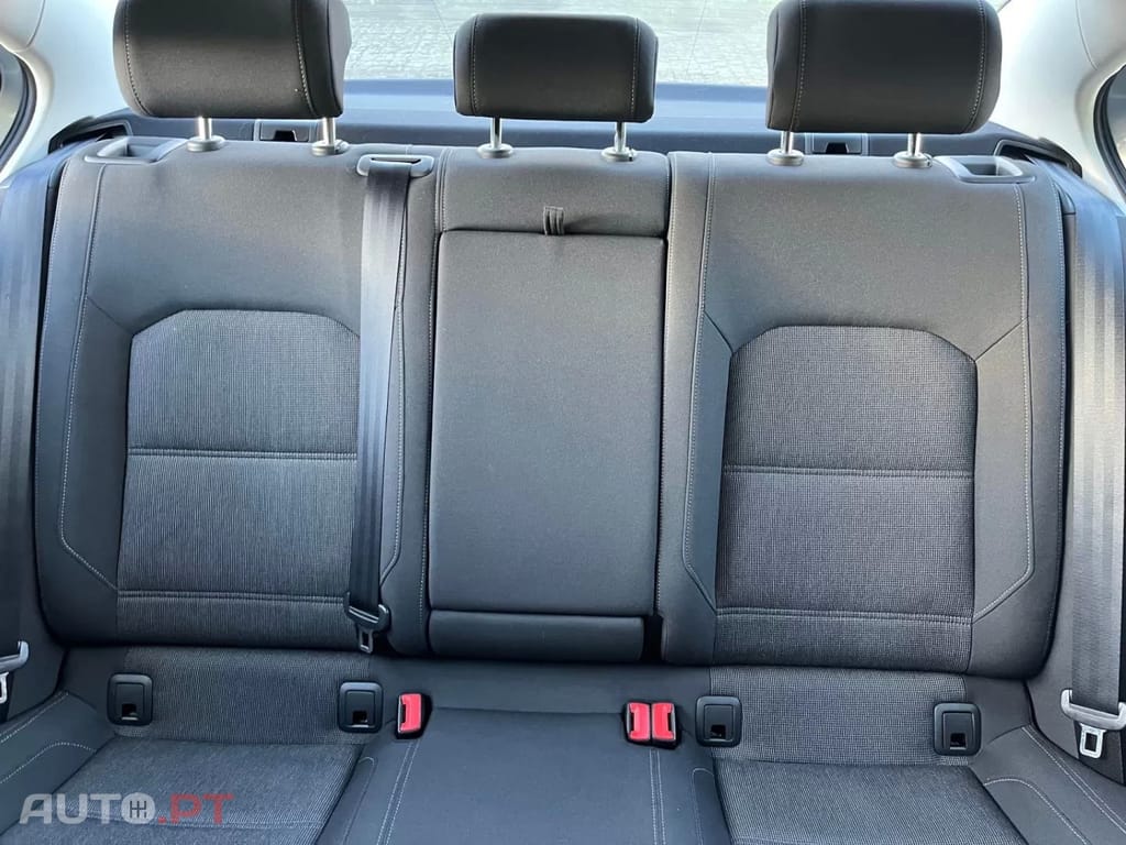 Volkswagen Passat 2.0 TDI Confortline