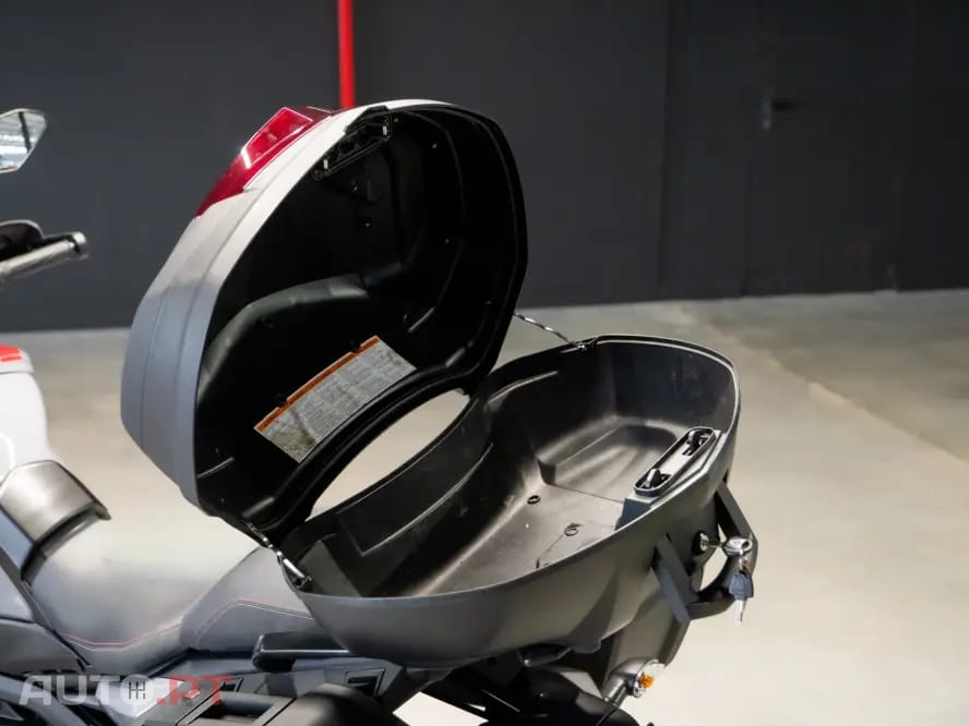 Yamaha Tracer 900