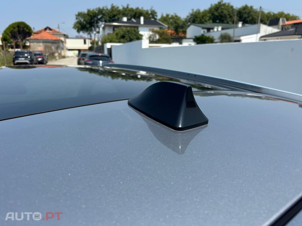 Peugeot 308 1.6 BlueHDi Allure J17