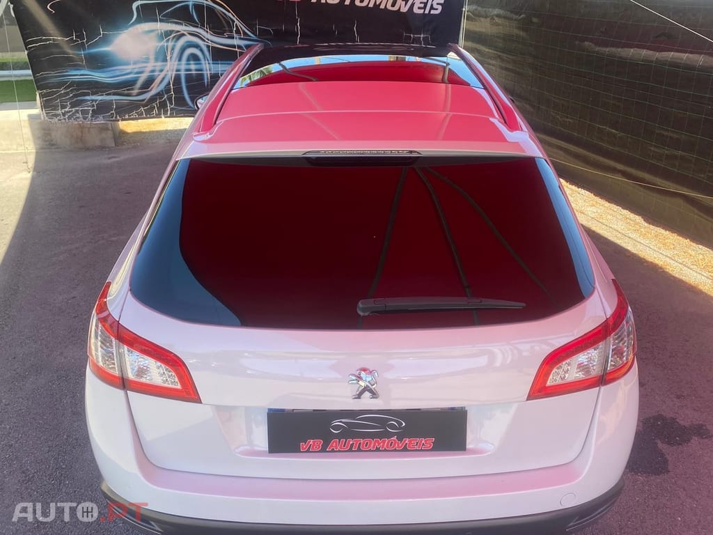 Peugeot 508 RXH 2.0 HDi Hybrid4 2-Tronic