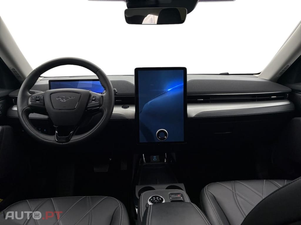 Ford Mustang Mach-E Standard Range