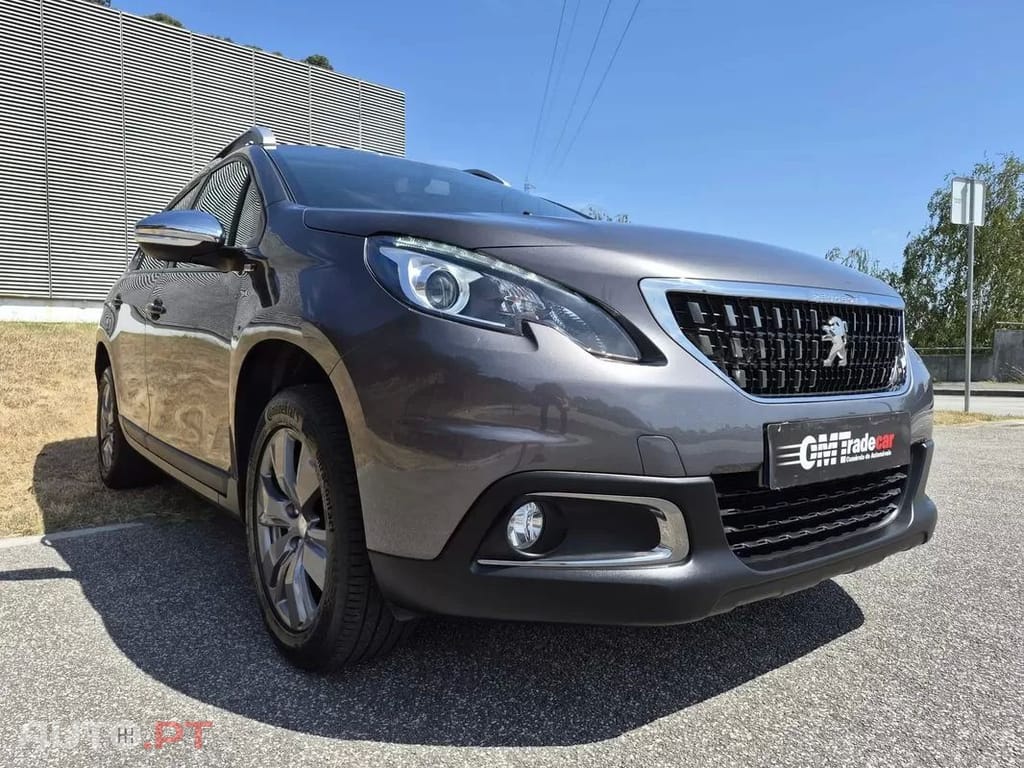 Peugeot 2008 1.2 PureTech Style