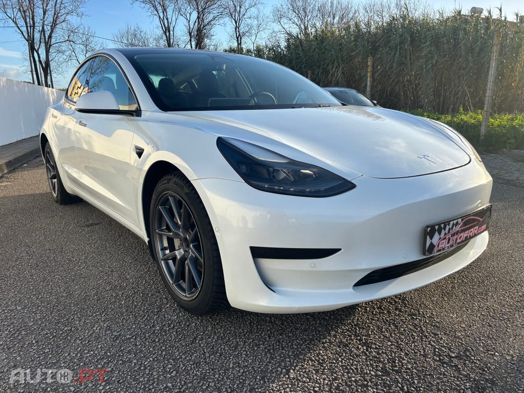 Tesla Model 3 Tração Traseira Premium