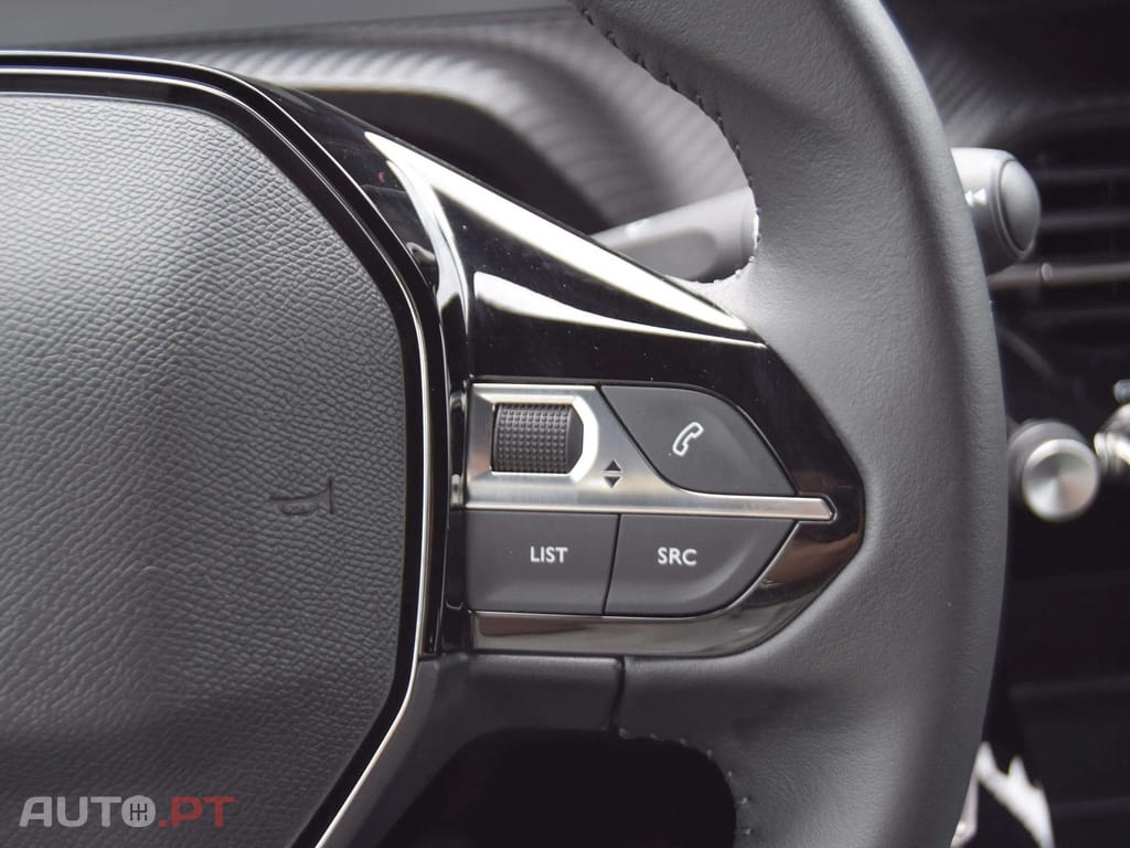 Peugeot 2008 1.2 PureTech Style