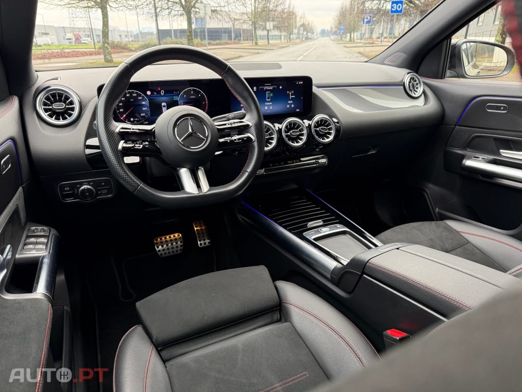 Mercedes-Benz GLA 180 d AMG Line