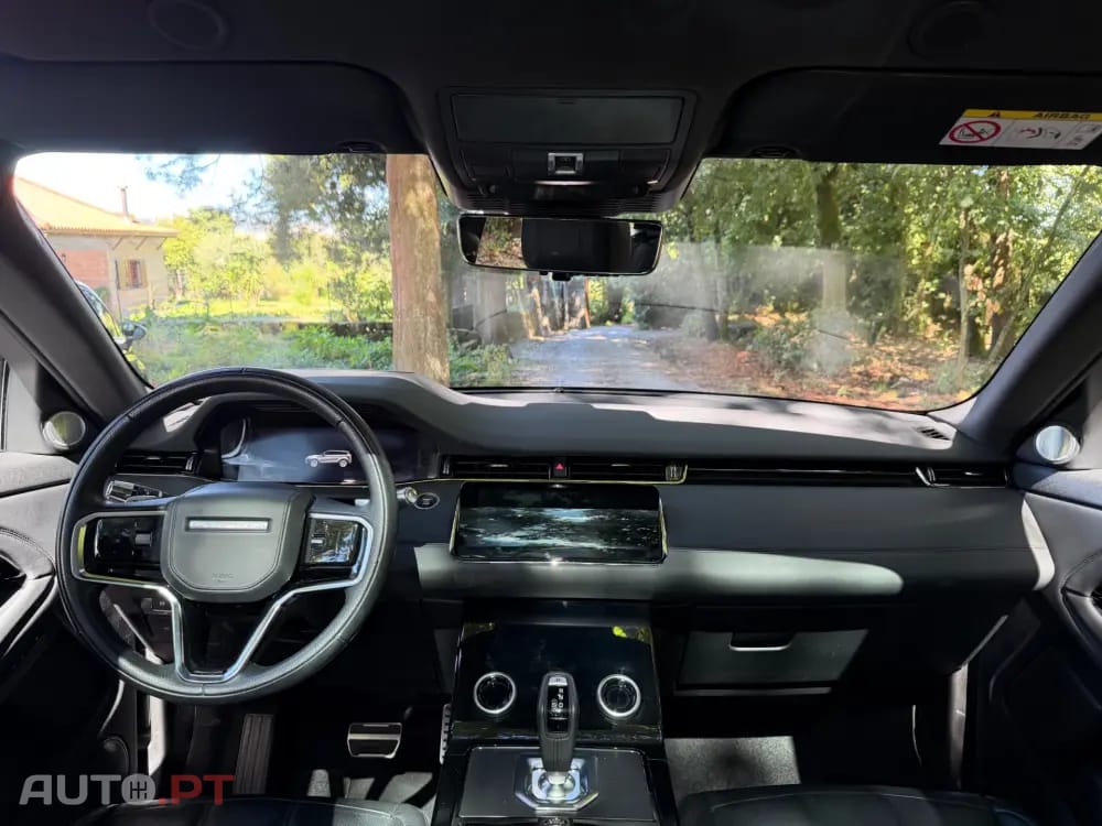 Land Rover Evoque 1.5 P160 Dynamic SE Auto