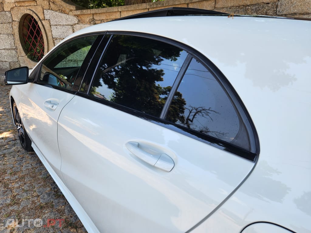 Mercedes-Benz A 180 d 7G-DCT AMG Line