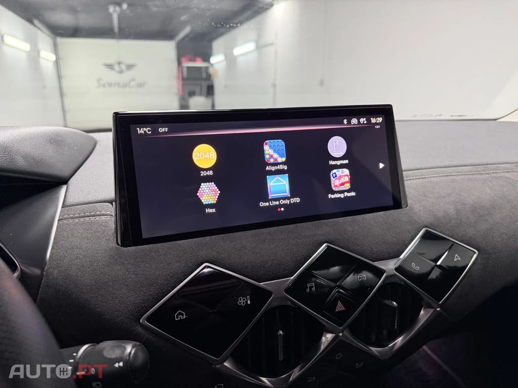 DS DS3 Crossback E-Tense Performance Line