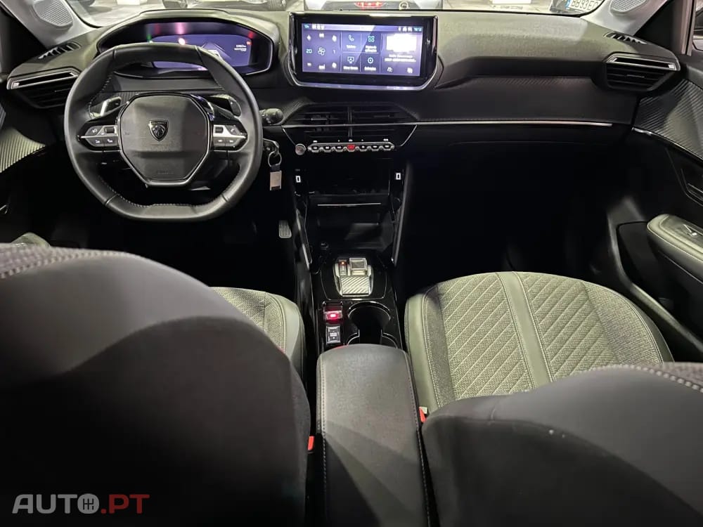 Peugeot 208 1.2 Hybrid Allure e-DCS6