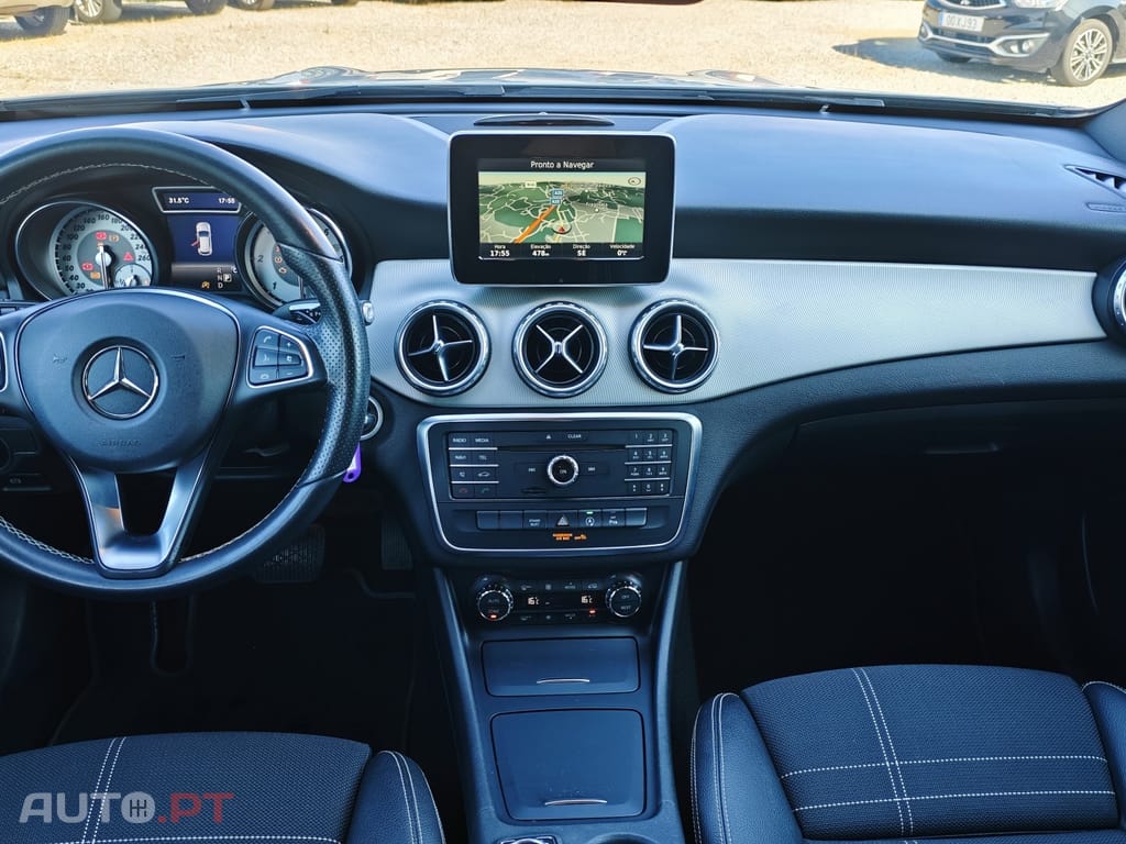 Mercedes-Benz GLA 180 d 7G-DCT Urban