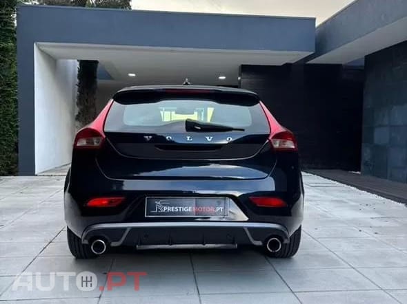 Volvo V40 1.6 D2 R-Design