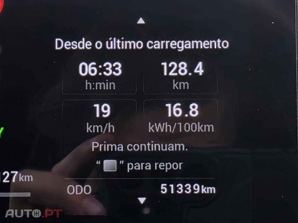 MG MG4 64 kWh XPower Luxury