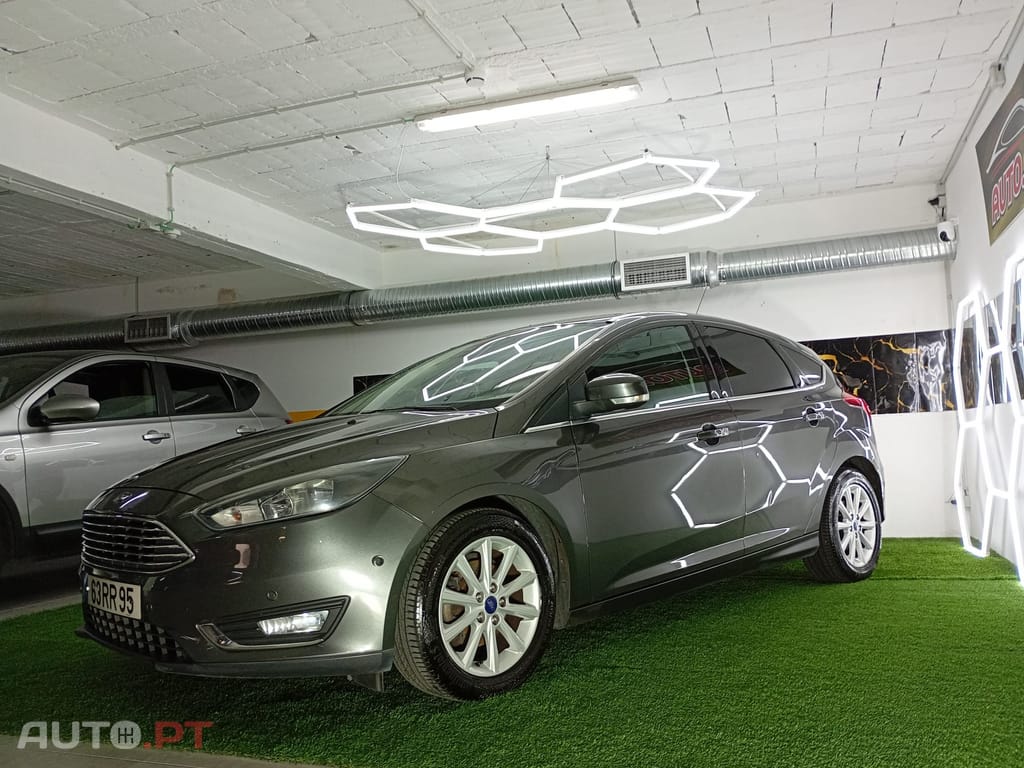 Ford Focus 1.0 SCTi ST-Line