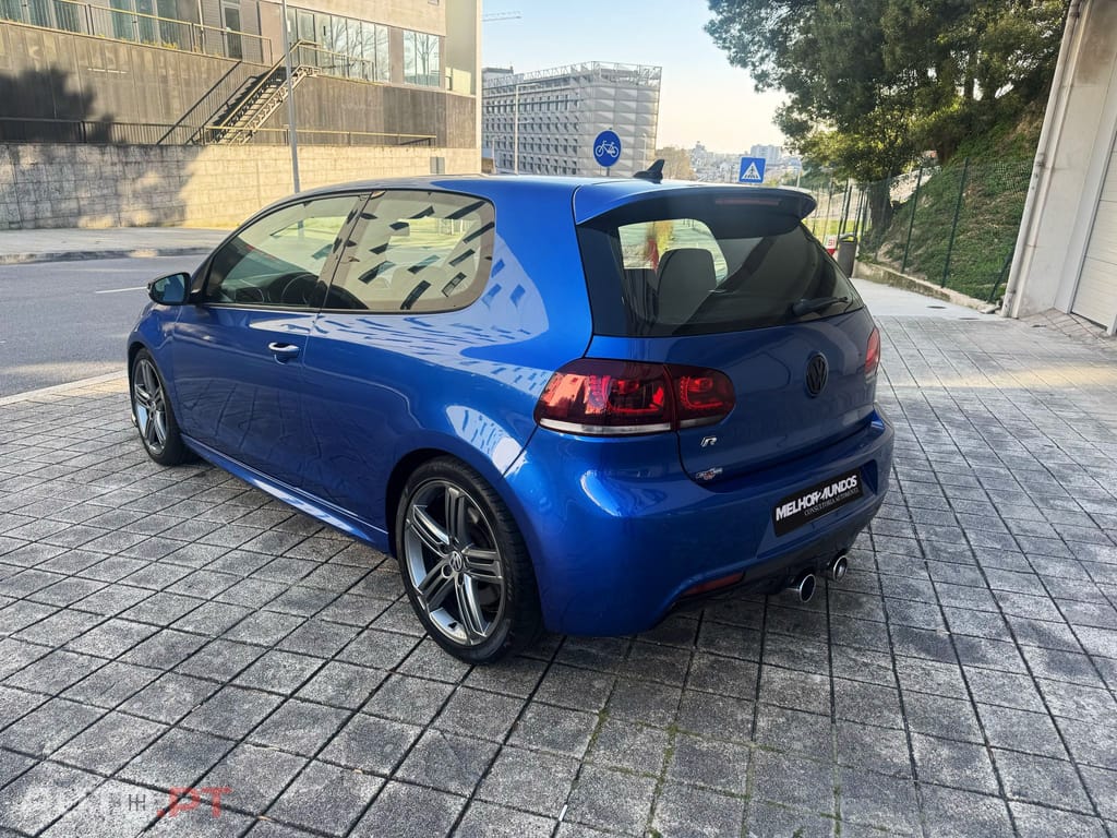 Volkswagen Golf 2.0 TSi R20 DSG