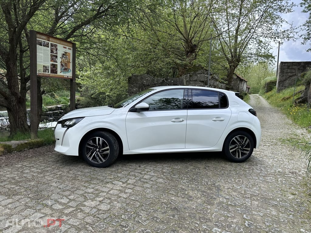 Peugeot 208 1.5 BlueHDi Allure