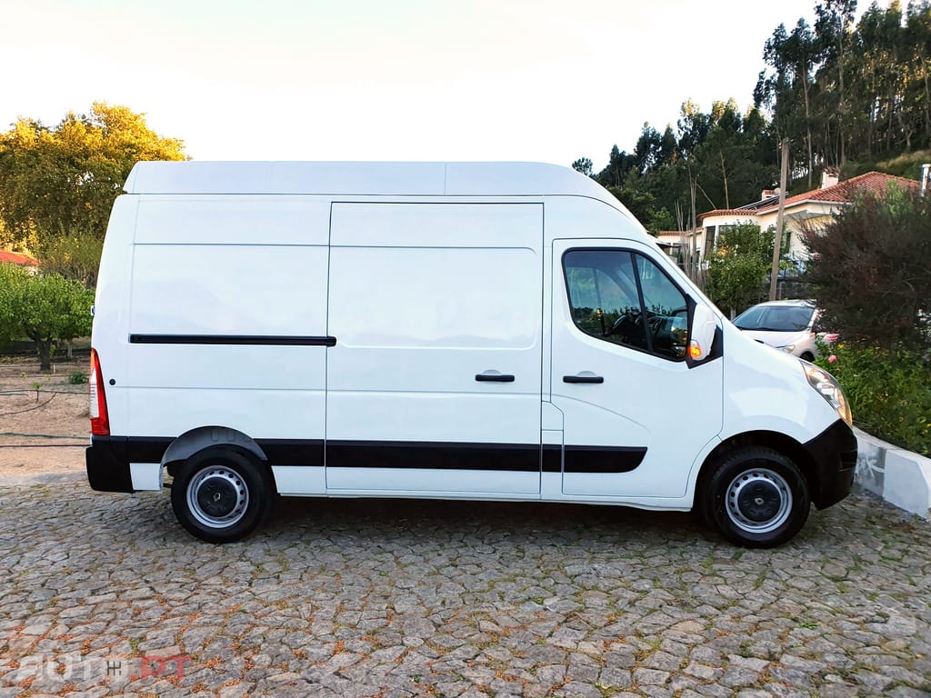 Renault Master 2.3 dCi L2H3 3.5T