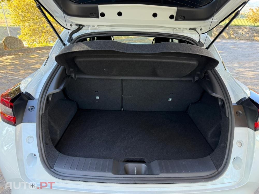 Nissan Juke 1.0 DIG-T Tekna Two Tone
