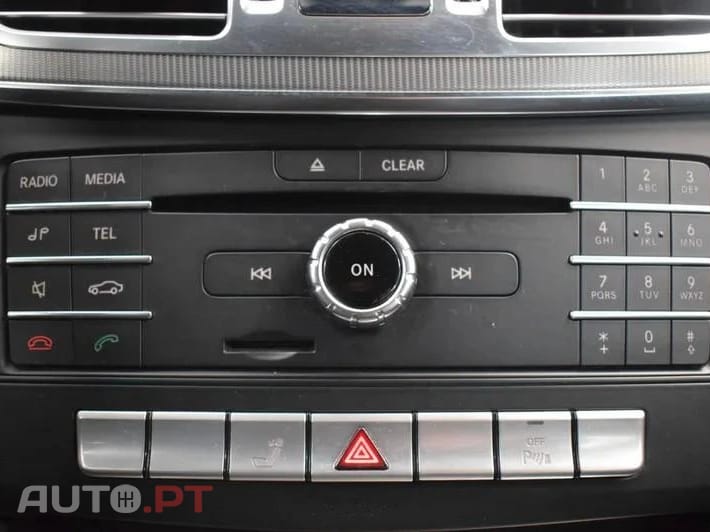 Mercedes-Benz E 300 Bluetec Hybrid Avantgarde