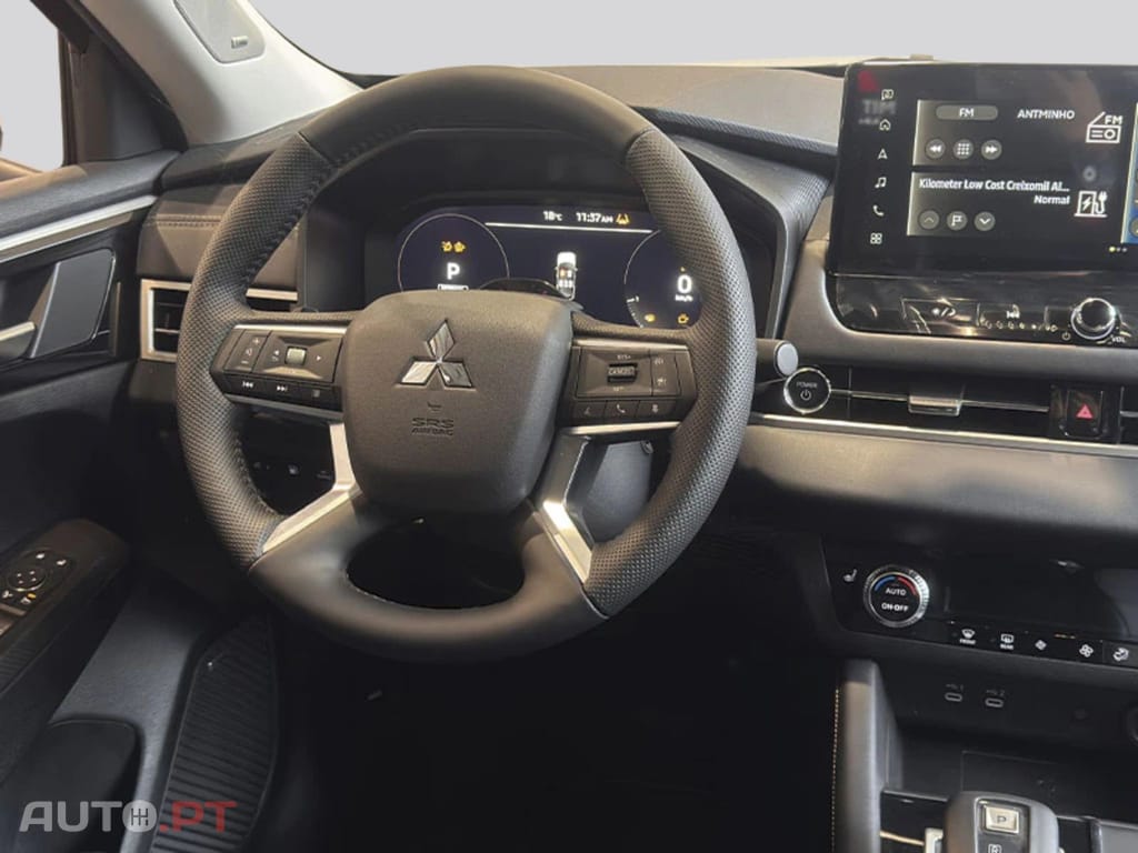 Mitsubishi Outlander PHEV Intense I.V.A DEDUTIVEL 