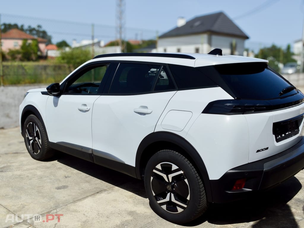 Peugeot 2008 PureTech 100 Stop&Start Allure Pack