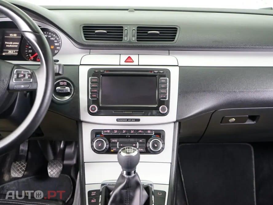 Volkswagen Passat CC 2.0 TDi